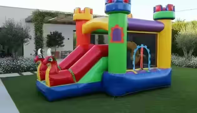 Dragones Rojos - El inflable mas rentado de CDMX para fiestas infantiles