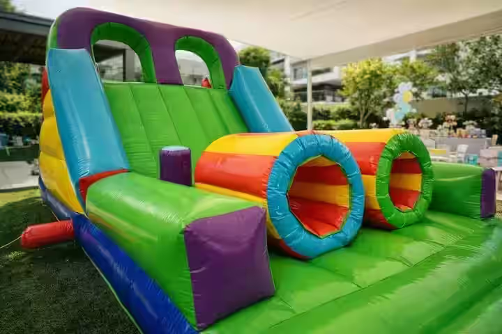 Renta Inflable Extremo CDMX - Circuito de obstáculos épico para competencias y eventos en Ciudad de México