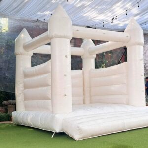 renta de inflable blanco